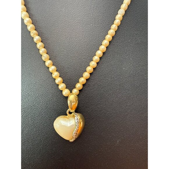 Vintage Gold-Tone Beaded Necklace With Heart Pendant & Textured Clasp - Picture 3 of 7